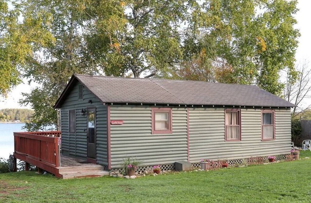 Peaceful Lakeshore Retreat on Vermilion * Se aceptan mascotas *