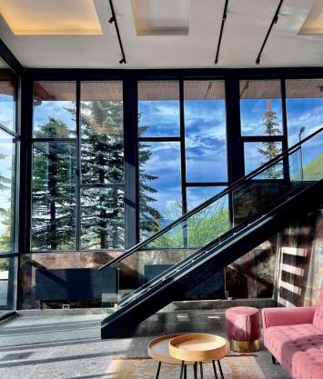 LAKEVIEW Hotel & Apartments