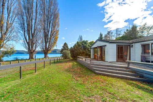Lakeview in Kinloch