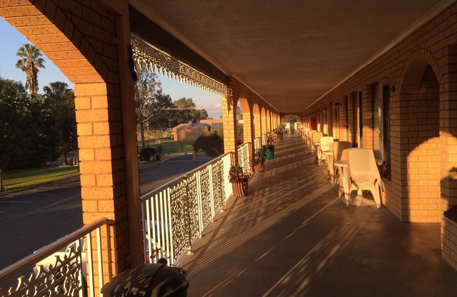 Lakeview Motel