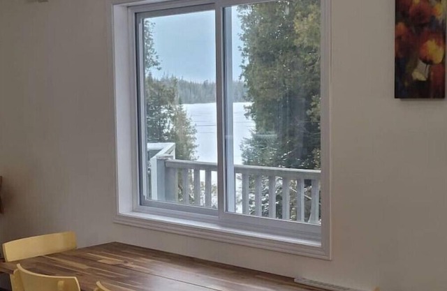 LakeWood Trails - Waterfront Cottage with 4+ Acres and surrounded by green belt.