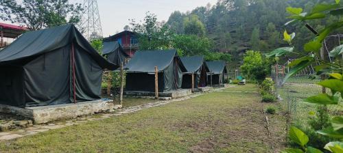 Lakhudiyar Campsite & Restaurant
