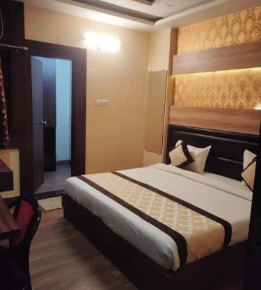 lakmi hoteL