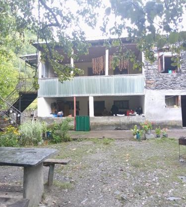 Lama's guest house