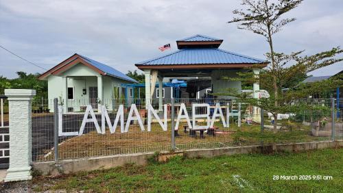 Laman Abah Staycation