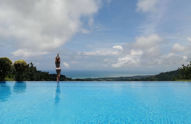 Lamangata Luxury Surf Resort