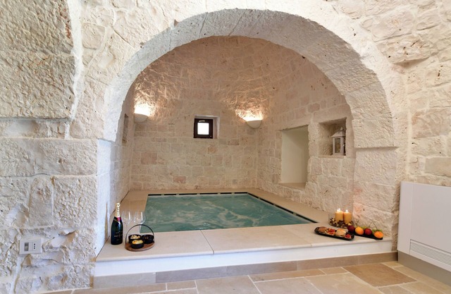 Lamarossa Trulli & Suites