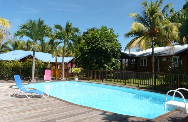Lamatéliane, rental of charming cottages with swimming pool, ideal for families