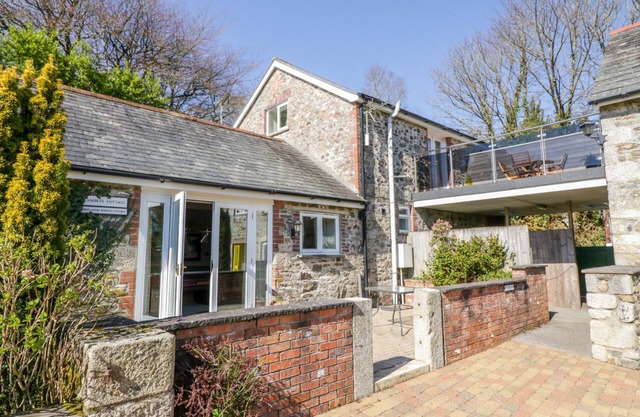 Lambkin Cottage, ST COLUMB MAYOR
