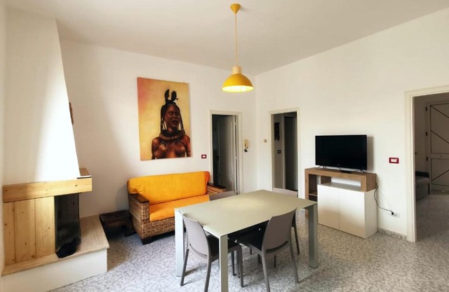 Lamendolara Home