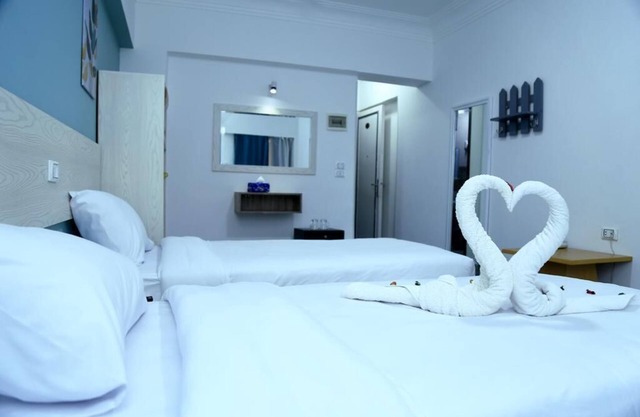 Lamera Hotel.