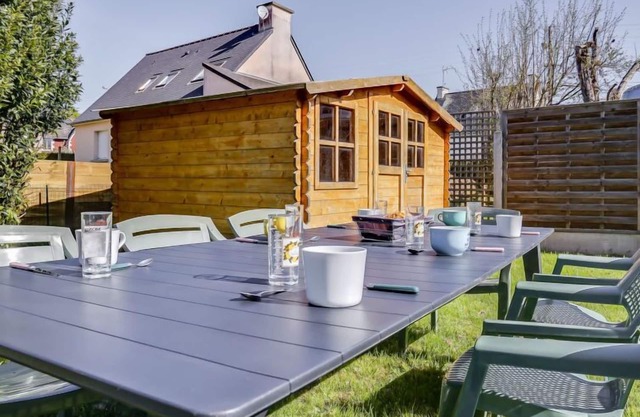 Lamomali by Interhome