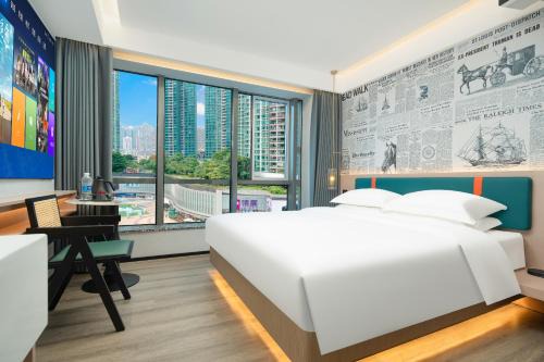 Lan Wan Hotel - Next to Huangsha Metro St ation -One cup of Free Cockt ail or Harbin Beer Per Room-Cha rgeable Airport Pick-up Service