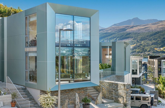 Lanah Residence