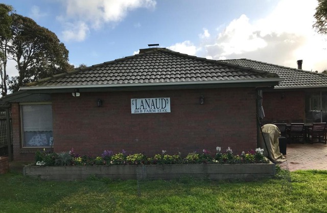 Lanaud Farm Stay