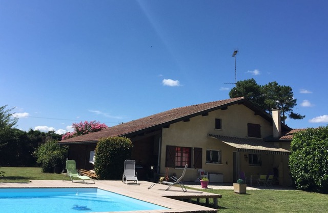 Casa Landaise, 3 dormitorios, piscina privada.