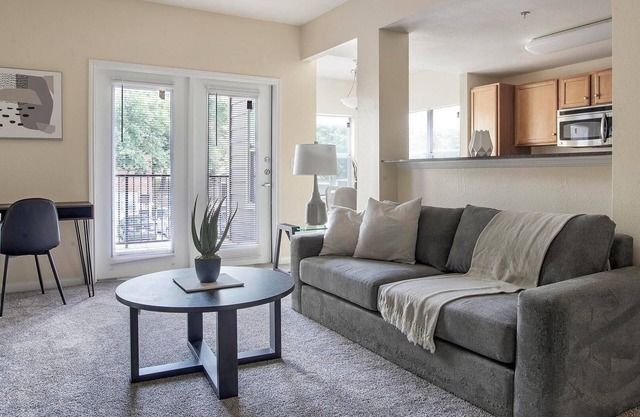 Landing at Agave at South Congress - 1 Bedroom ...