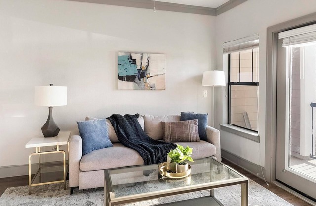 Landing | Incredible 1BD, Pool, Gym