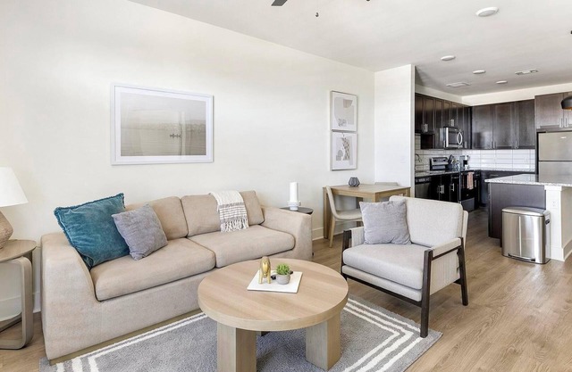 Landing | Spectacular 1BD, Pool, Courtyard