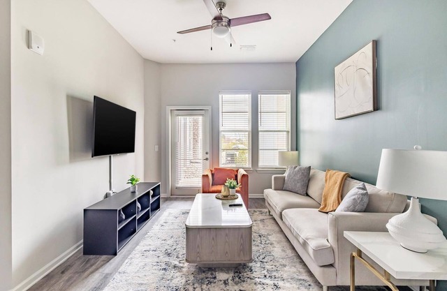 Landing | Amazing 1BD, Clubhouse, Gym