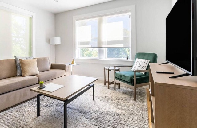 Landing at 123 Highland Ave - 1 Bedroom in Winter Hill