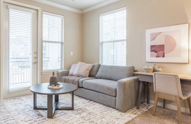 Landing at Encore Memorial - 2 Bedrooms in Downtown Bixby