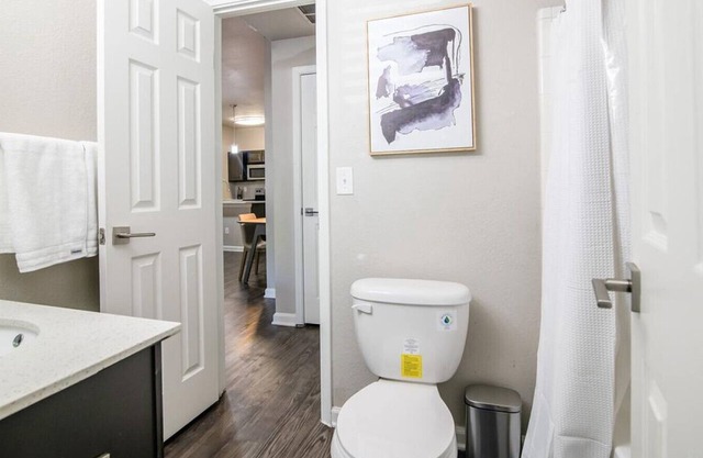 Landing at Ivy Urban Living - 3 Bedrooms in Old East Dallas