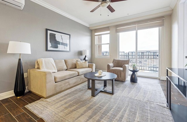 Landing at Johnstown Plaza - 1 Bedroom in Johns...