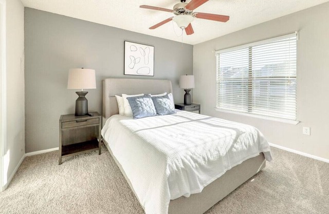 Landing at Northgreen at Carrollwood - 2 Bedrooms in Greater Northdale