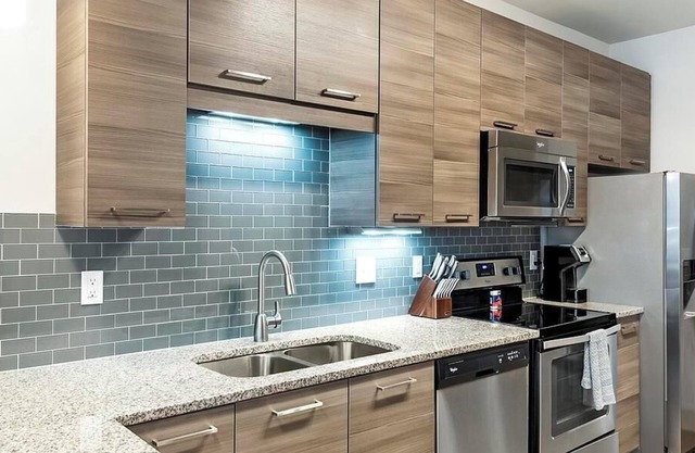 Landing at One305 Central - Studio in Plaza Midwood
