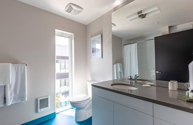 Landing at Q21 - 1 Bedroom in Northwest Portland