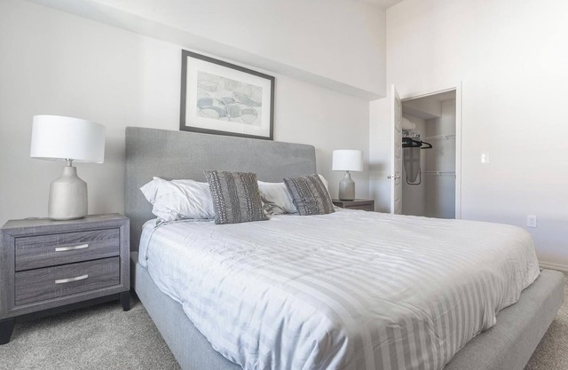 Landing at Redbud Ranch - 2 Bedrooms in Broken ...