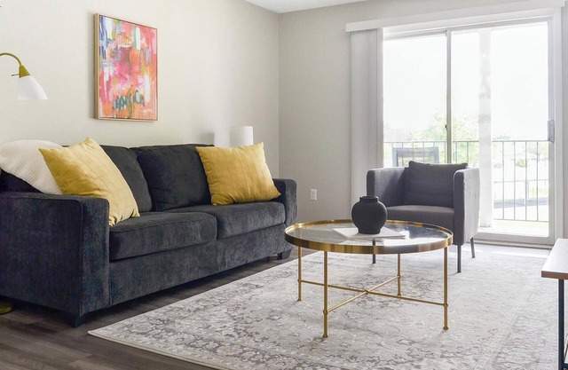 Landing at Riverbend - 1 Bedroom in Castleton