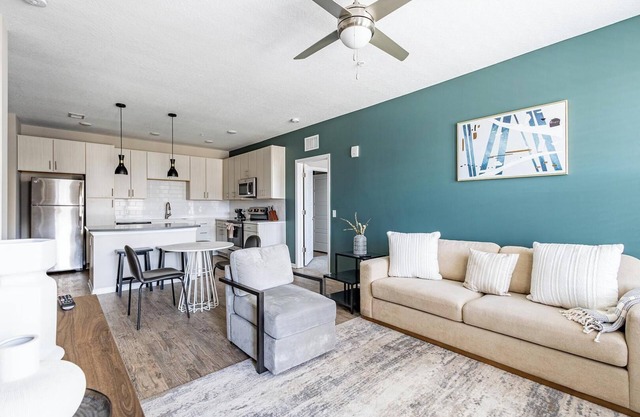 Landing at Tapestry Turfway - 2 Bedrooms in Flo...
