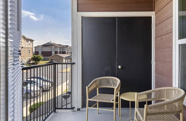 Landing at The Anderson at Brooks - 1 Bedroom in Stinson Airport Vicinity