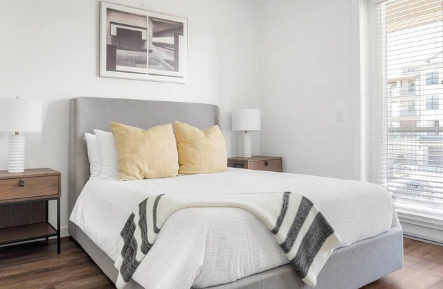 Landing at The Artesian at Bee Cave - 1 Bedroom...