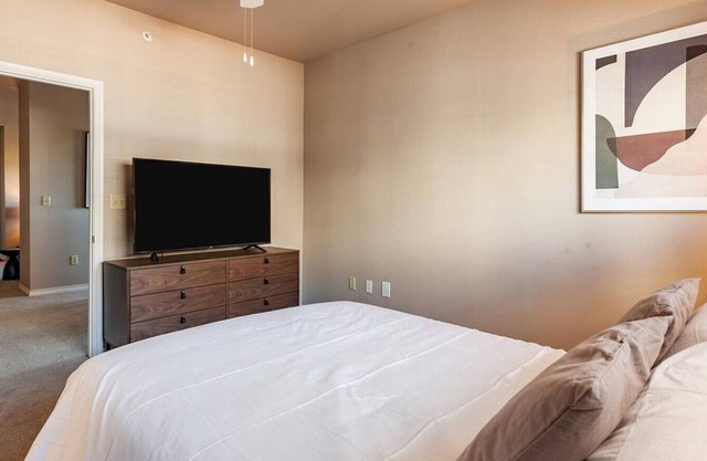 Landing at The Glen at Polo Park - 1 Bedroom in Downtown Bentonville