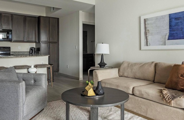 Landing at The Vistas at Eastwood - 2 Bedrooms ...