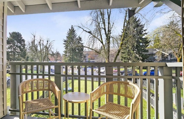 Landing at Trellis - 2 Bedrooms in Downtown Federal Way