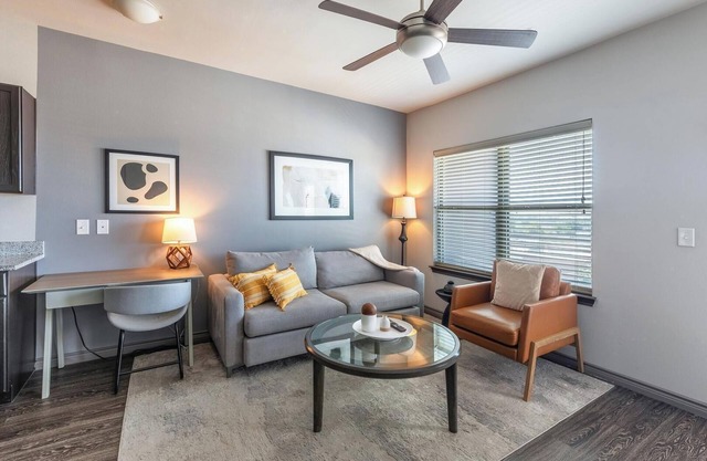 Landing at Bottle House on Main - 1 Bedroom in ...
