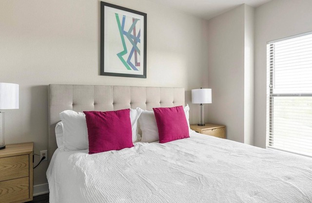 Landing | Incredible 1BD, Pool, Clubhouse