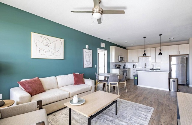 Landing at Tapestry Turfway - 2 Bedrooms in Flo...
