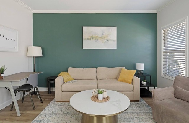 Landing | Incredible 1BD, Clubhouse, Pool