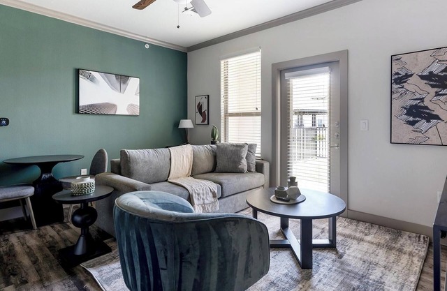 Landing at The Flats at Shadowglen - 1 Bedroom ...
