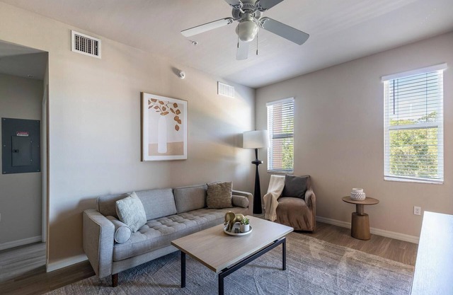 Landing | Beautiful 2BD, Yoga Studio, Game Room