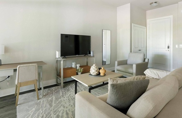 Landing | Beautiful 1BD, Yoga Studio, Gym