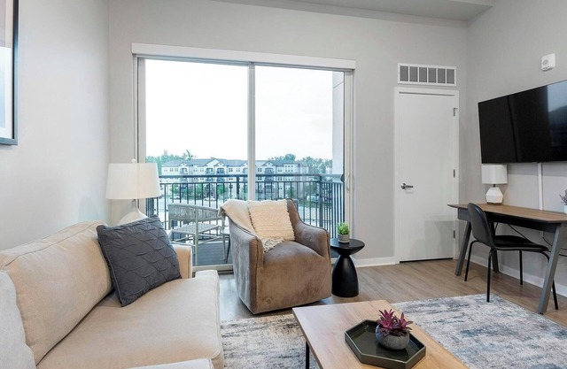 Landing | Modern 1BD, Yoga Studio, Pool