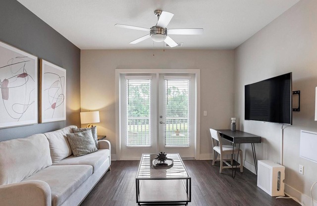 Landing | Modern 2BD, Yoga Studio, Clubhouse