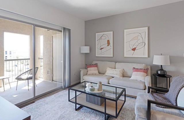 Landing at Sonata - 1 Bedroom in Downtown North...
