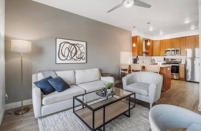 Landing | Amazing 1BD, Courtyard, Pool